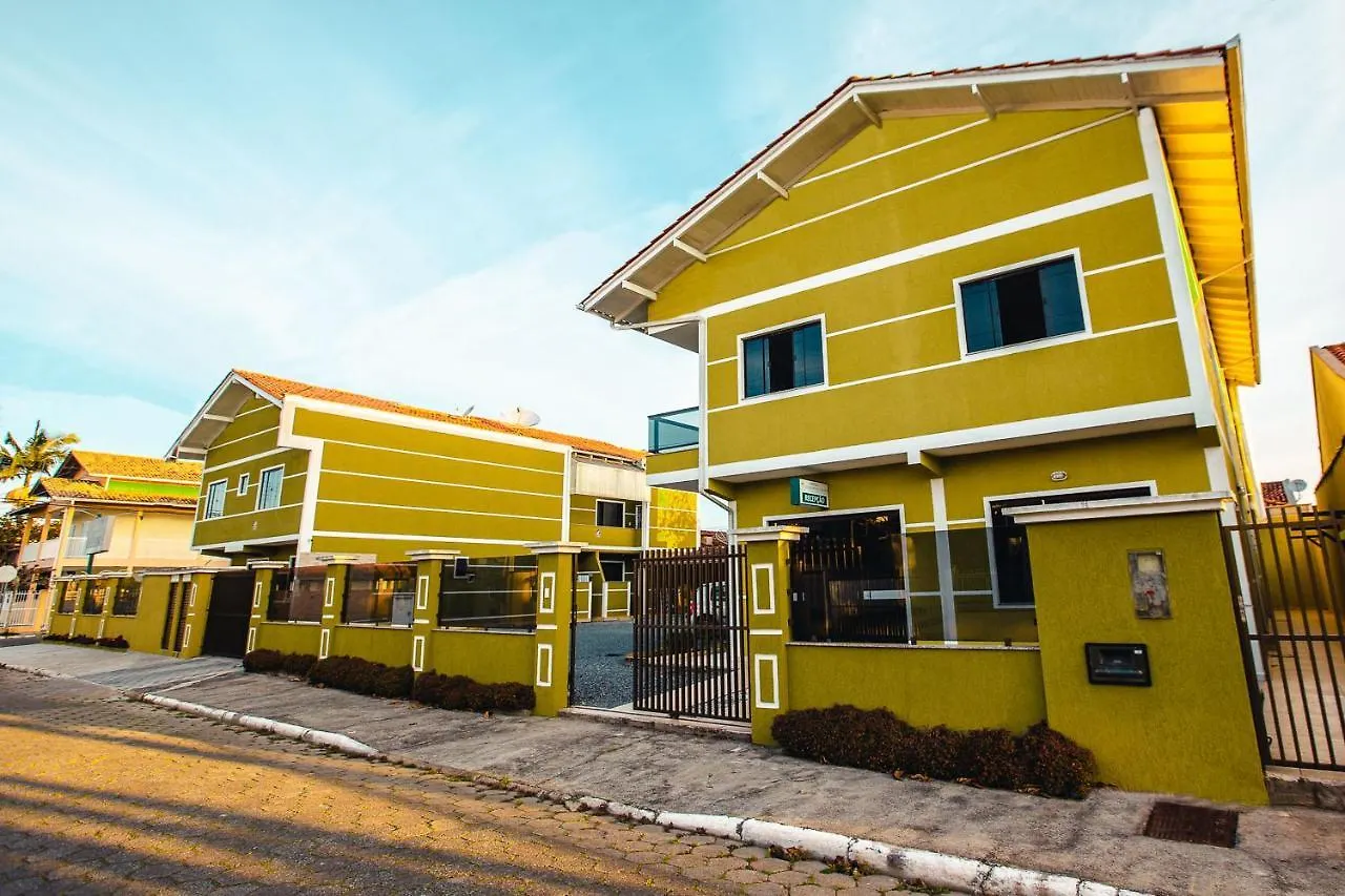 Apartpousada Residencial Dos Reis Sao Francisco do Sul Zajazd