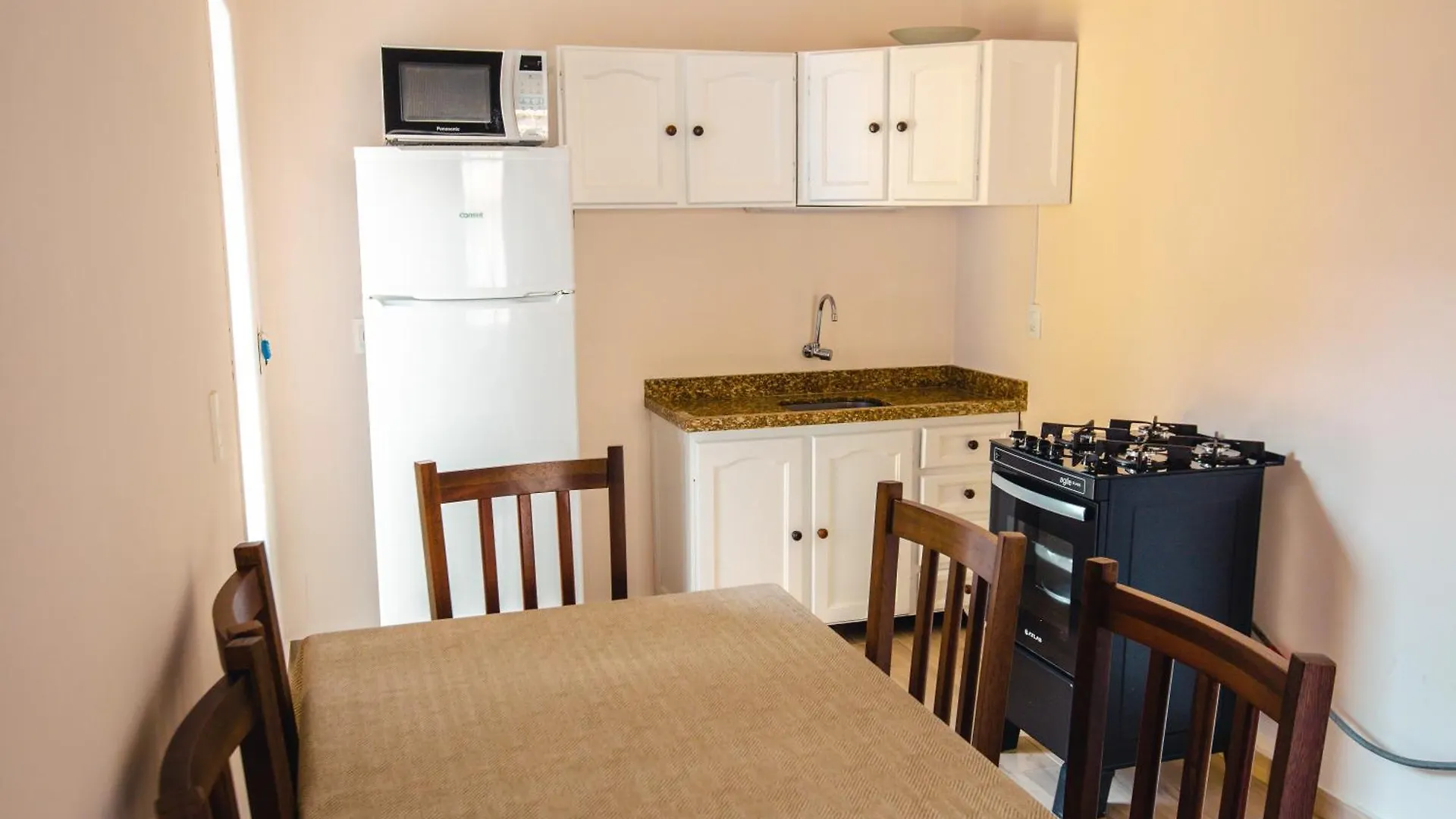 Apartpousada Residencial Dos Reis Sao Francisco do Sul Brazylia