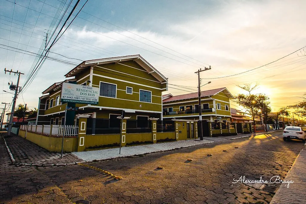 Värdshus Apartpousada Residencial Dos Reis Sao Francisco do Sul